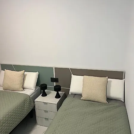 Casa De Amantes Alicante 또레비에하